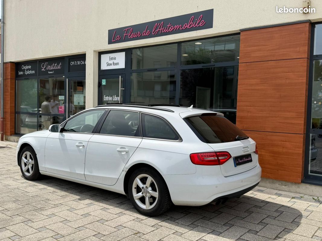 AUDI A4 AVANT 2.0 TDI 136 Ambiente - TOIT OUVRANT - RADAR AR (image 8)
