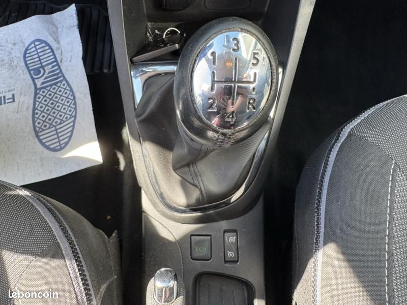Renault Captur 0.9 TCe 90ch Stop&Start energy Intens eco² (image 16)