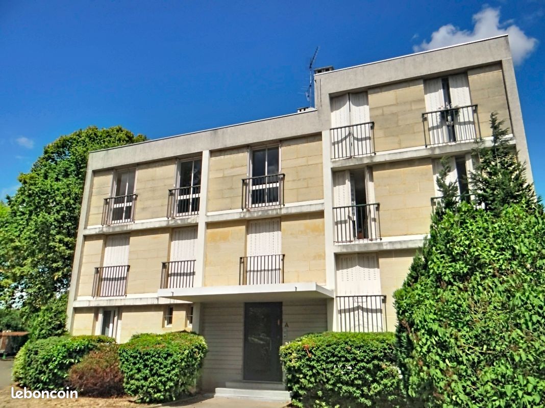 Appartement 3 pièces 55 m² · à Conflans-Sainte-Honorine · 55 m² · 155 000 €