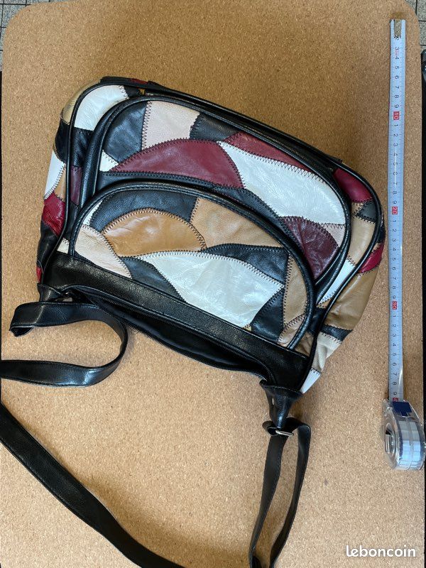 Sac cuir intérieur à rénover (image 1)