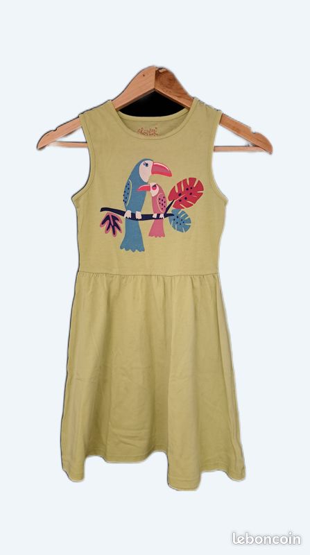 Robe fille taille 134/140 (image 1)