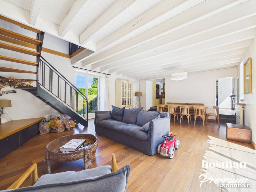 Maison 7 pièces 237 m² · à Saint-Mars-du-Désert · 237 m² · 600 000 €