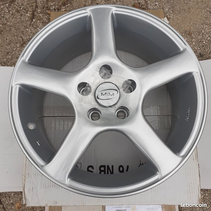 Jantes alu renault 21 2l turbo (image 3)