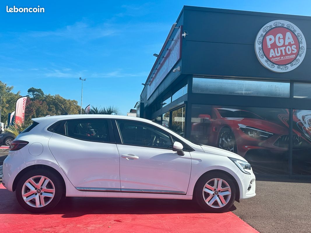 Renault Clio 1.5 L Blue-DCi 85 CH "Business" 1ère Main (image 4)