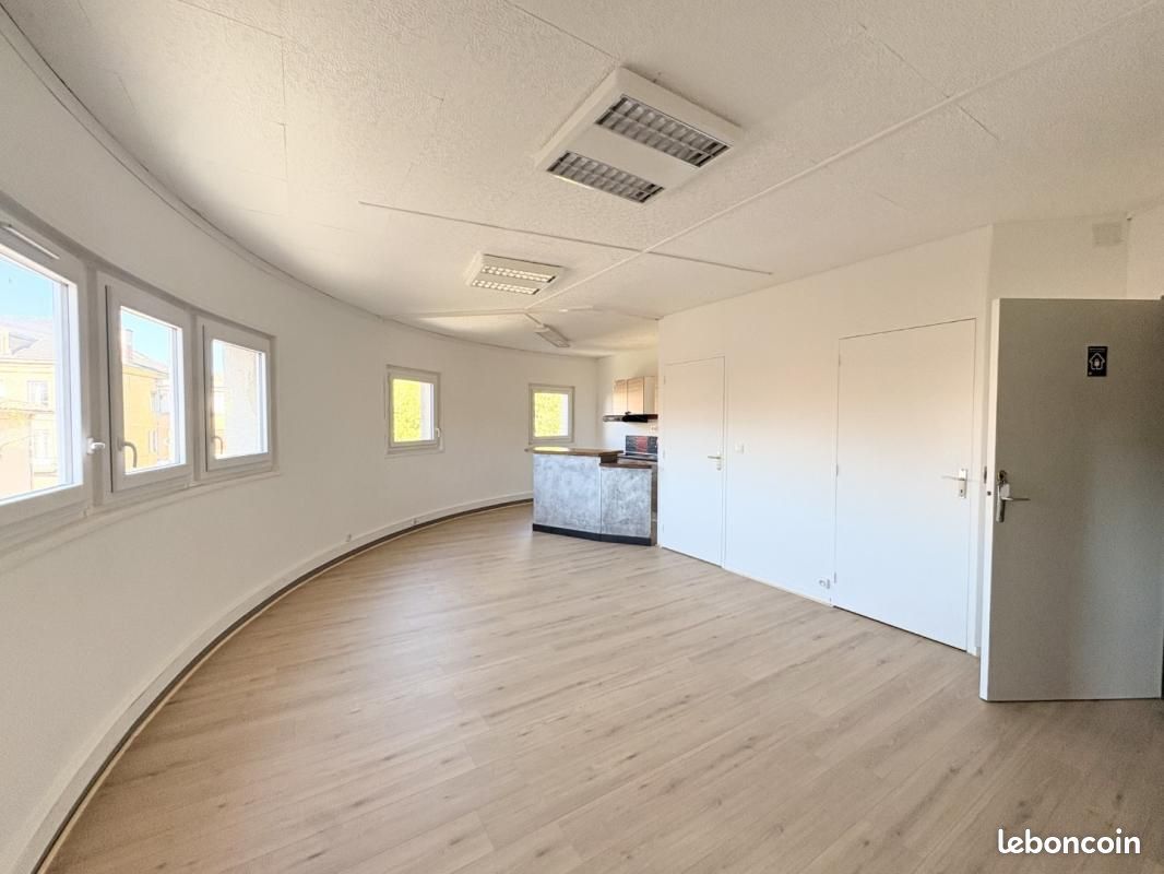 Appartement 2 pièces 51 m² · à Belleville-en-Beaujolais · 51 m² · 525 €/mois
