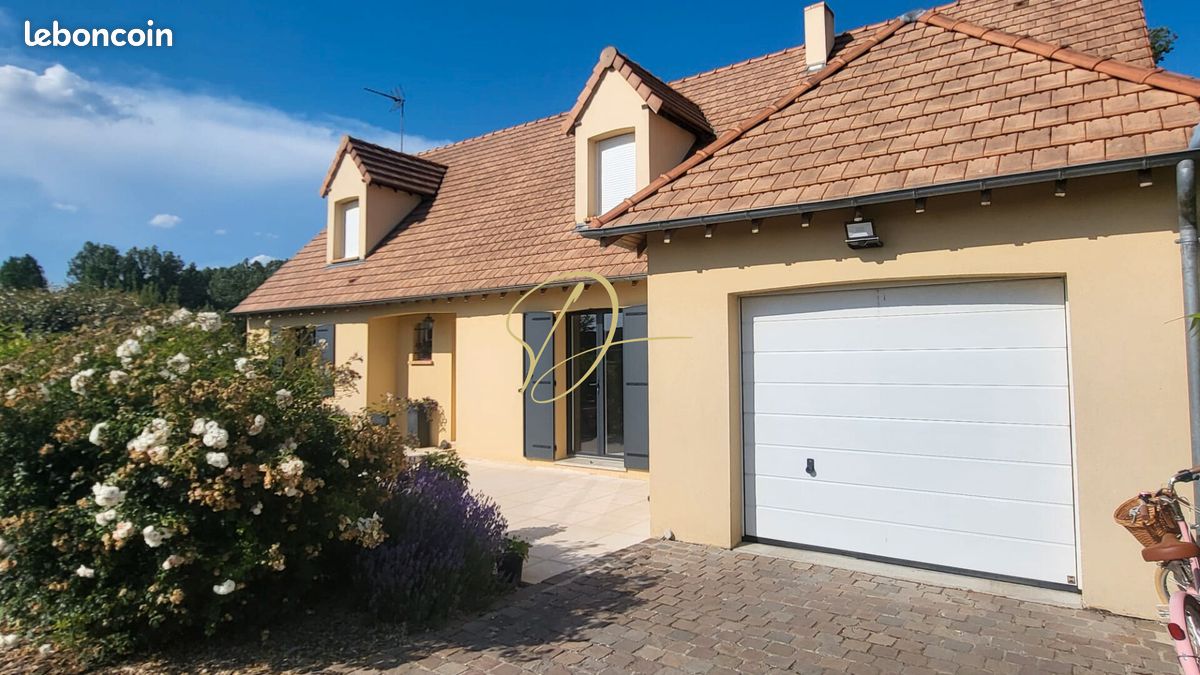 Maison 7 pièces 143 m² · à Épernon · 143 m² · 379 000 €