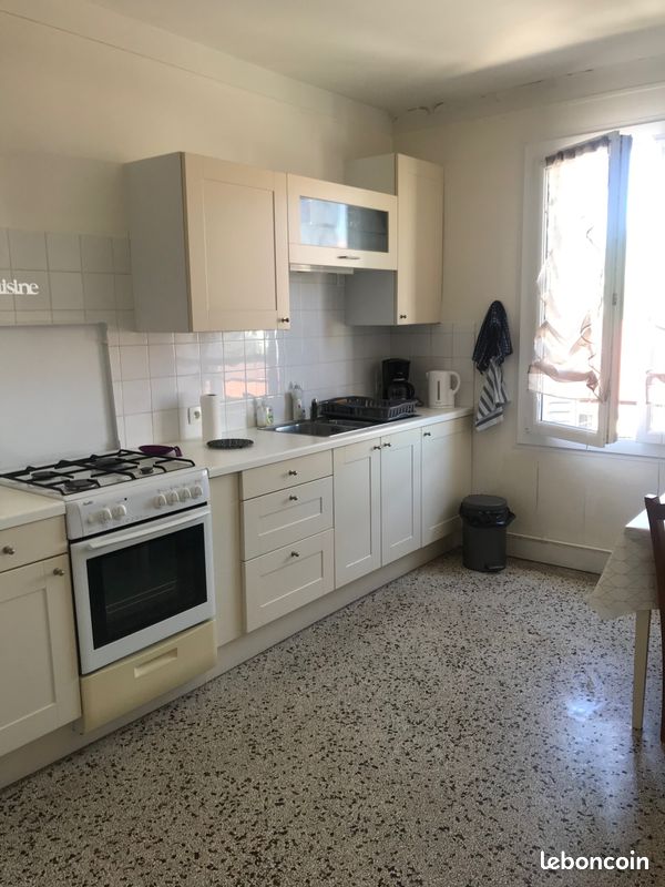 Appartement 2 pièces 48 m² · à Troyes · 48 m² · 570 €