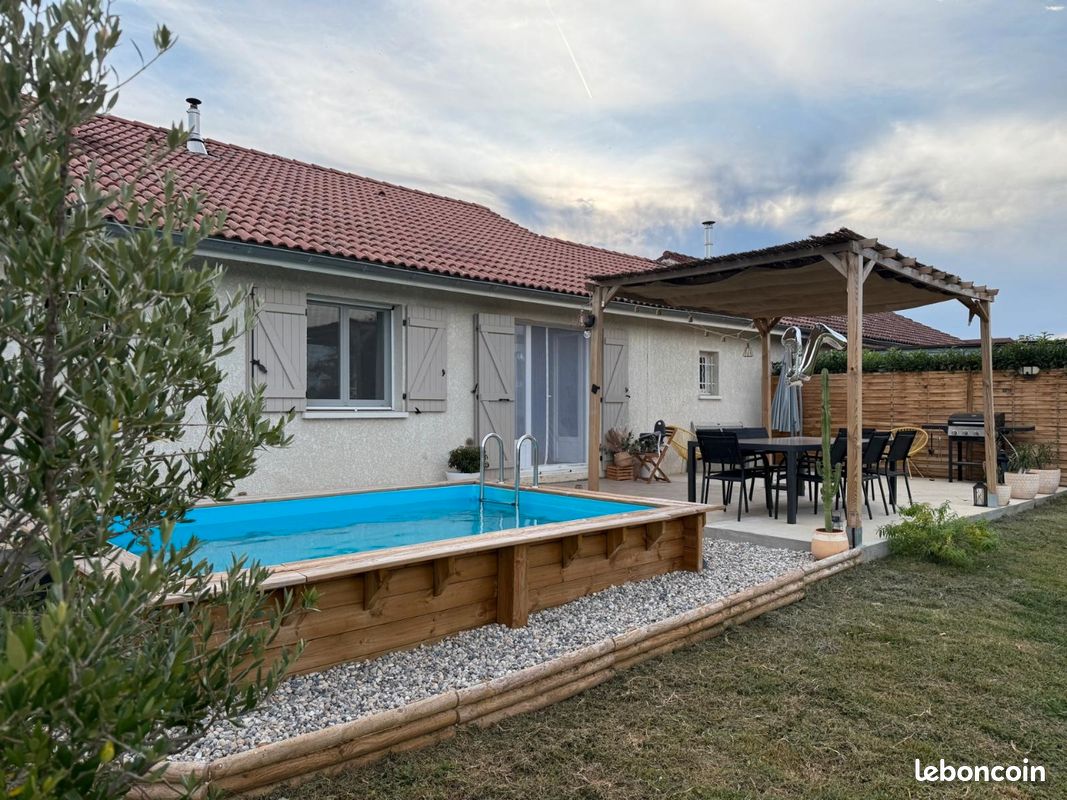 Maison 3 pièces 77 m² · à Saint-Jean-d'Avelanne · 77 m² · 253 000 €