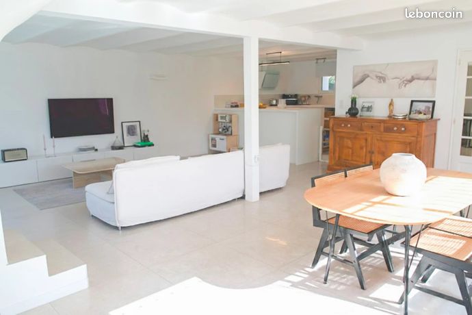 Maison 5 pièces 160 m² — 8