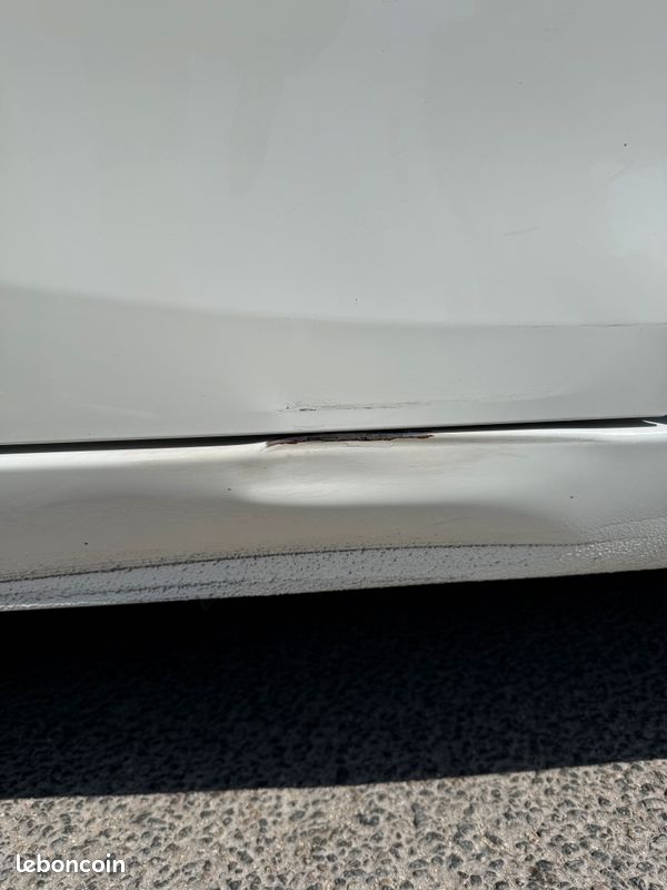 Peugeot 108 Allure – Seulement 34 000 km – CT vierge – Très bon état (image 11)