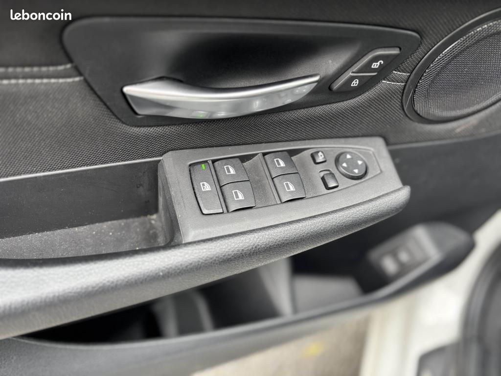 BMW SERIE 2 216dA Active Tourer - F45 Sport (image 12)