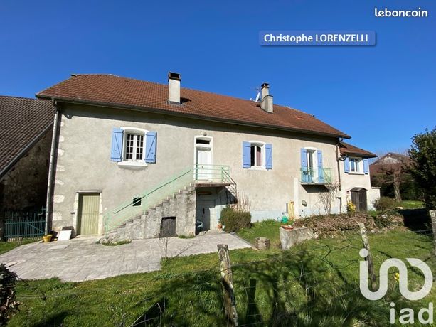 Propriété 3 pièces 127 m²