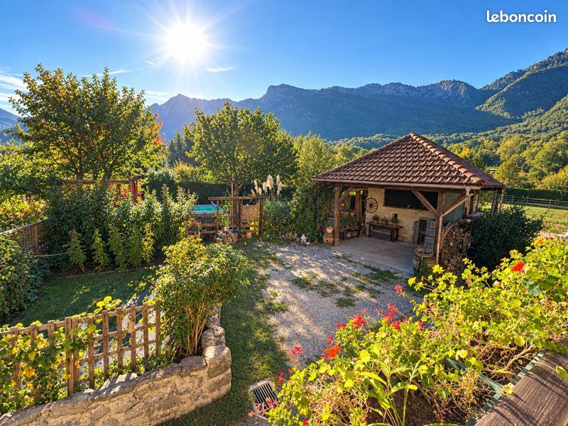 Maison 5 pièces 148 m² · à Verrens-Arvey · 148 m² · 355 000 €