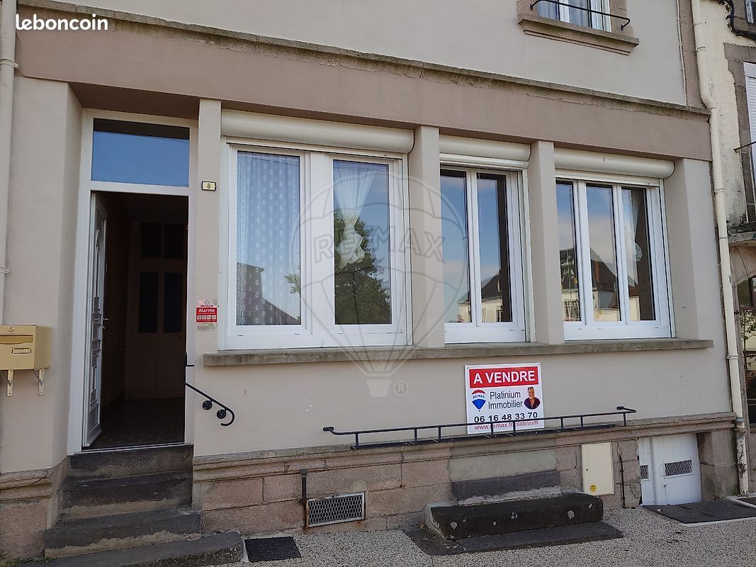 Maison 5 pièces 126 m² · à Luzy · 126 m² · 44 000 €
