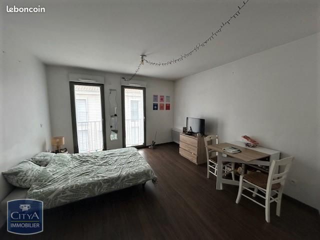 Appartement 1 pièce 27 m² · à Cholet · 27 m² · 450 €