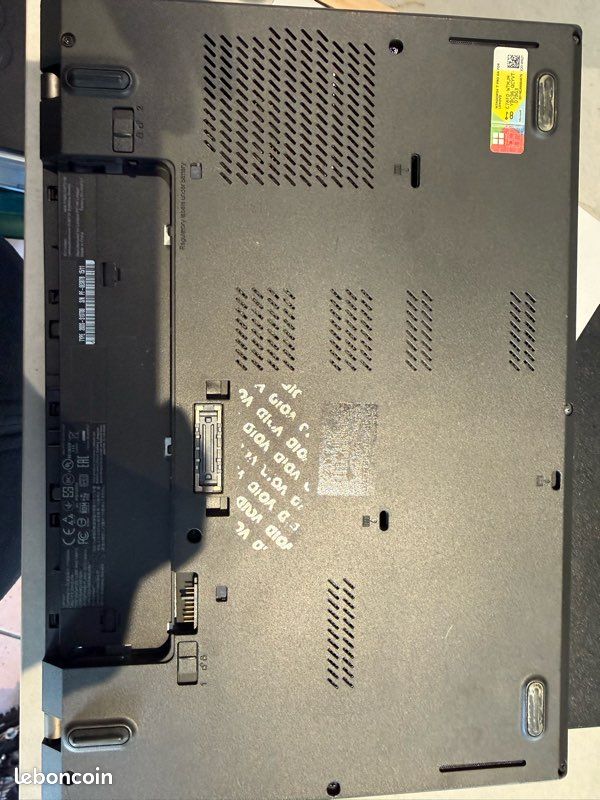 Lenovo I3 13,3" – Pour Pièces – Intel Core I3 7e Gén.