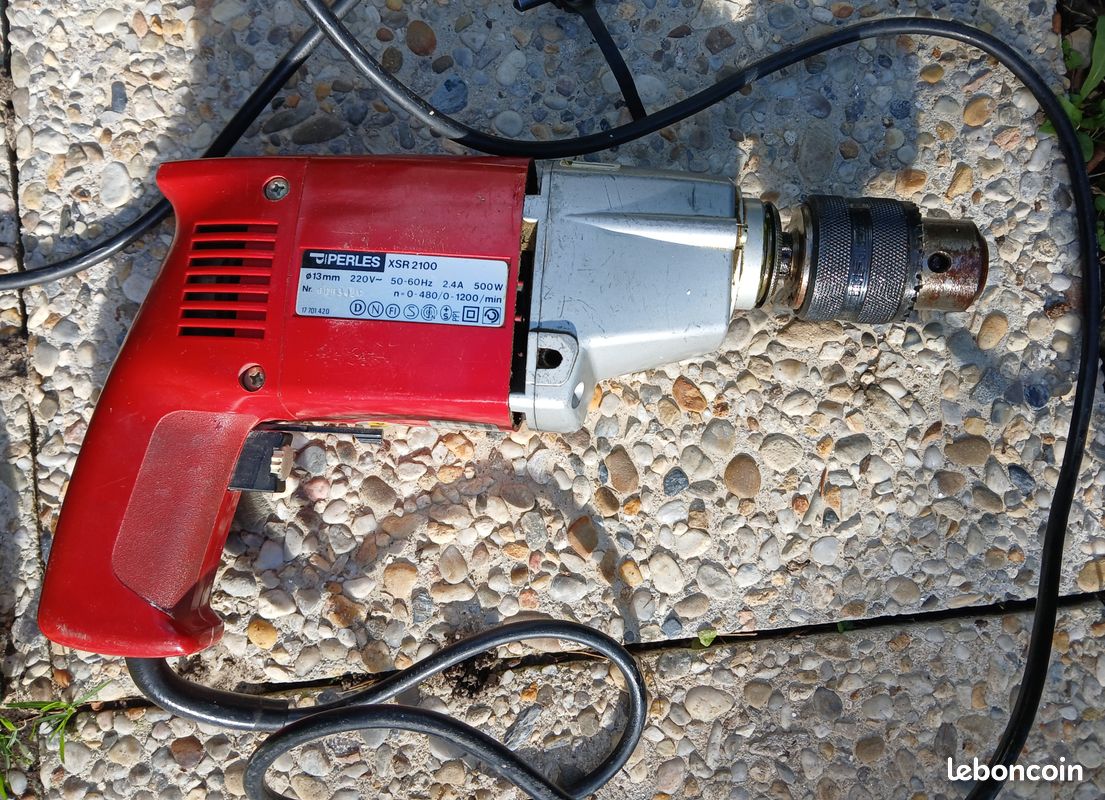 Perceuse à percussion-Marque PERLES Bricolage