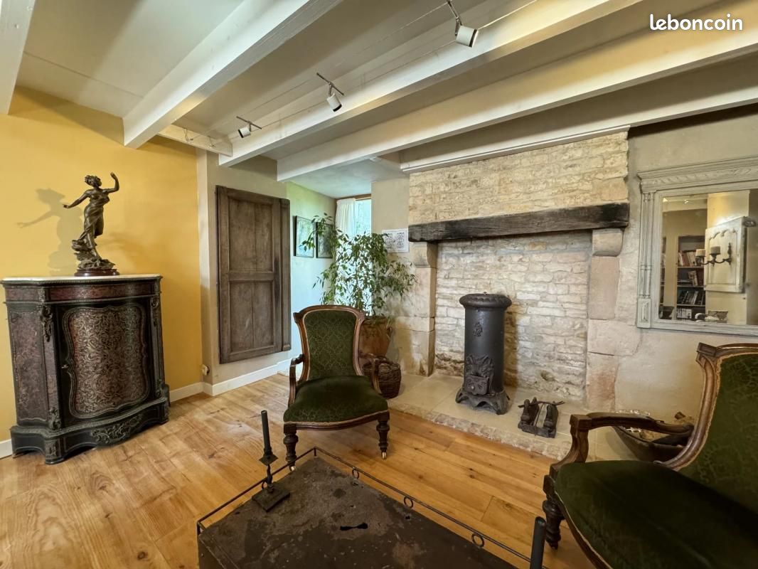 Maison 145 m² Aunac - Aunac-sur-Charente 16460 Aunac (image principale 3)