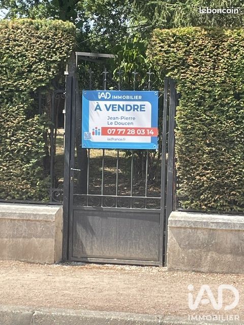 Maison 526 m² · à Maisons-Laffitte · 526 m² · 795 000 €