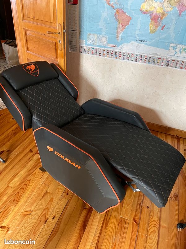 Fauteuil gamer cougar (image 1)