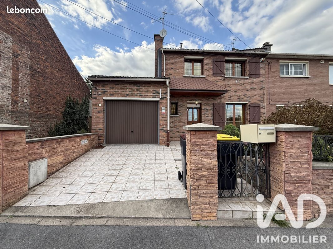 Maison 5 pièces 104 m² · à Fouquières-lès-Lens · 104 m² · 164 000 €