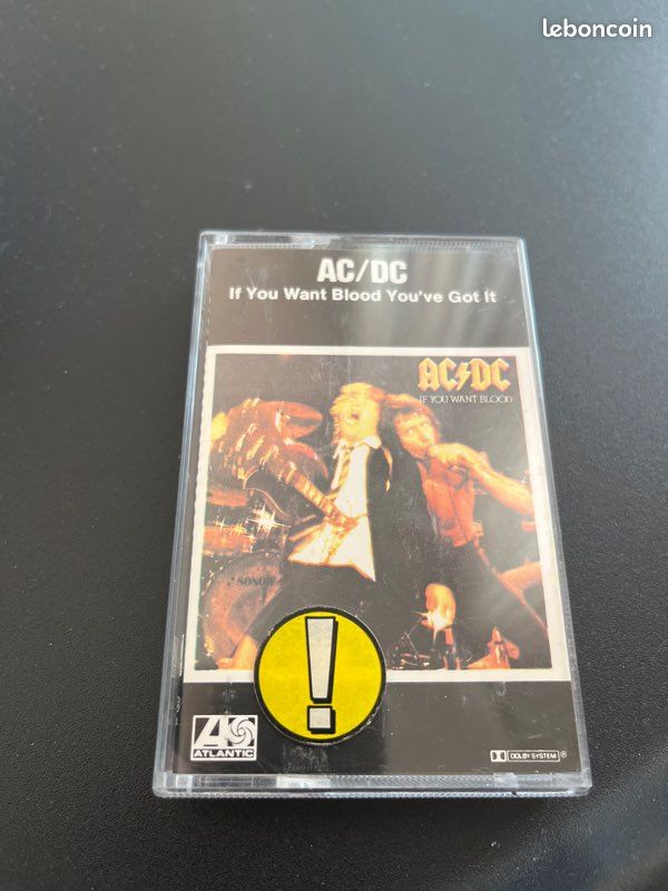 Cassette audio AC/DC (image 1)