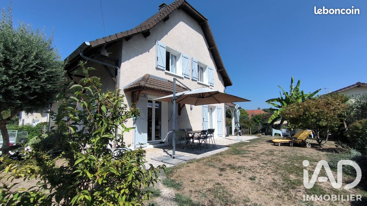 Maison 5 pièces 163 m² · à Lescar · 163 m² · 345 000 €