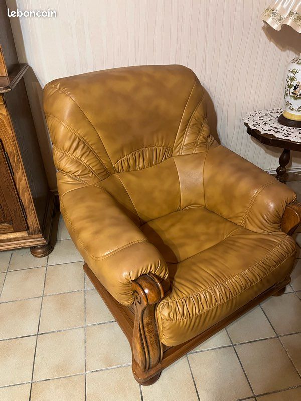 Ensemble canapé et ses deux fauteuils (image 2)