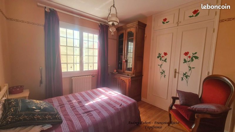 Maison 7 pièces 132 m² - Tonnay-Boutonne 17380 (image principale 5)