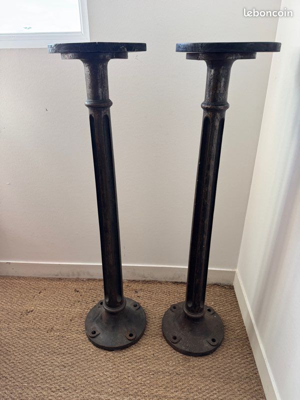Paire de colonnes anciennes en fonte -Sellettes en fonte 120cm (image 1)