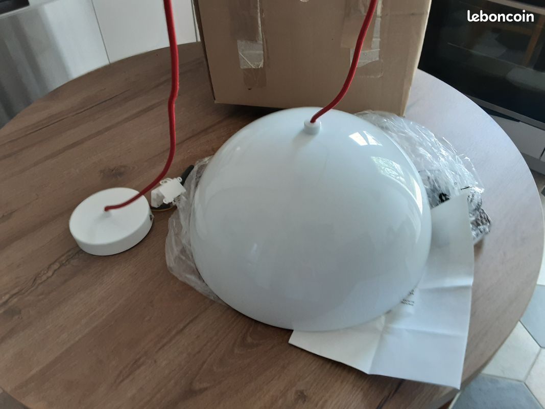 Luminaire (image 2)