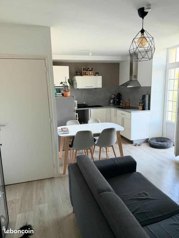 Appartement 2 pièces 40 m² · à Aurillac · 40 m² · 470 €