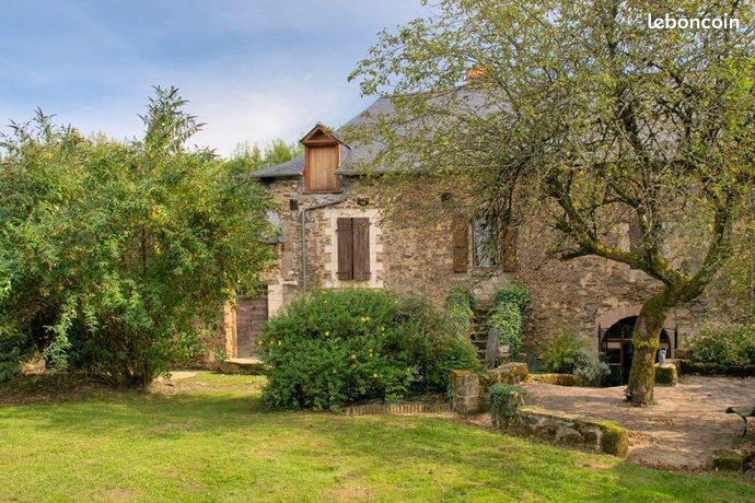 Maison 8 pièces 160 m²