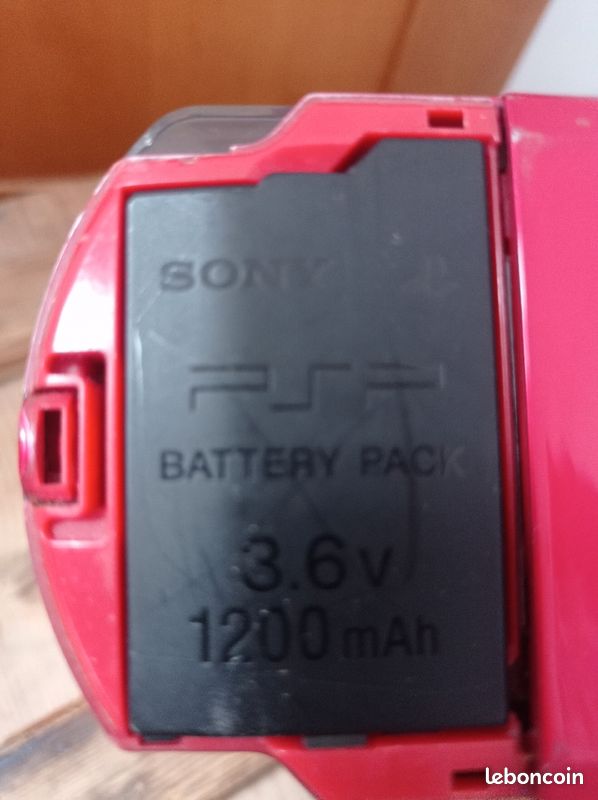 PlayStation portable avec 9 jeux (image 2)