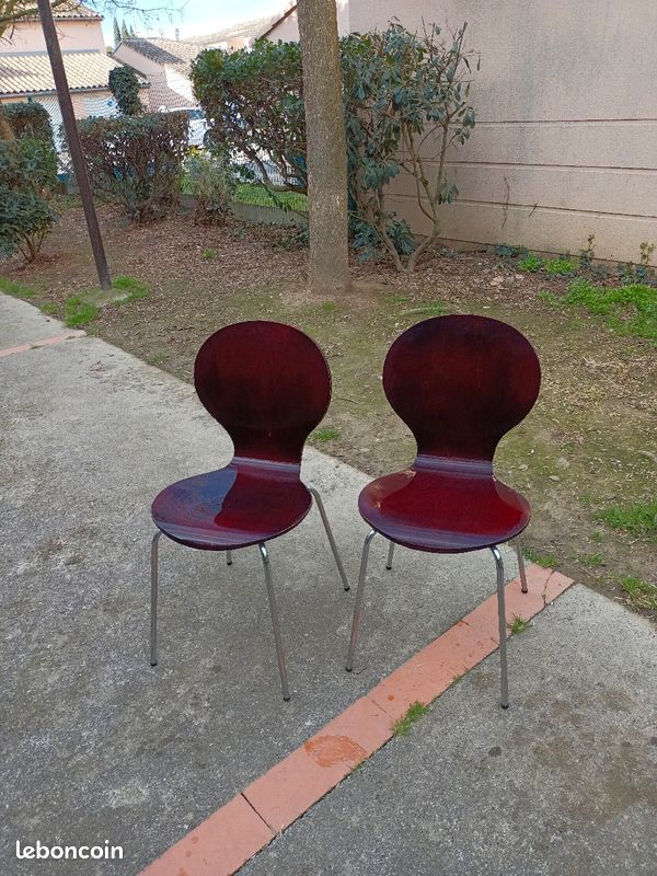 Chaise (image 1)