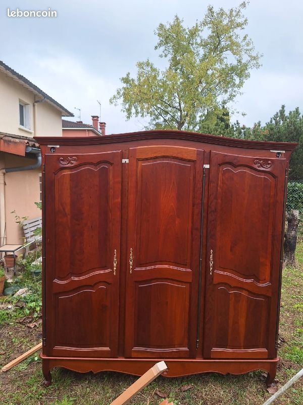 Armoire ancienne et lit ancien (image 2)