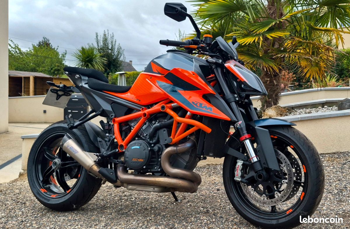 KTM 1290 superduke (image 1)