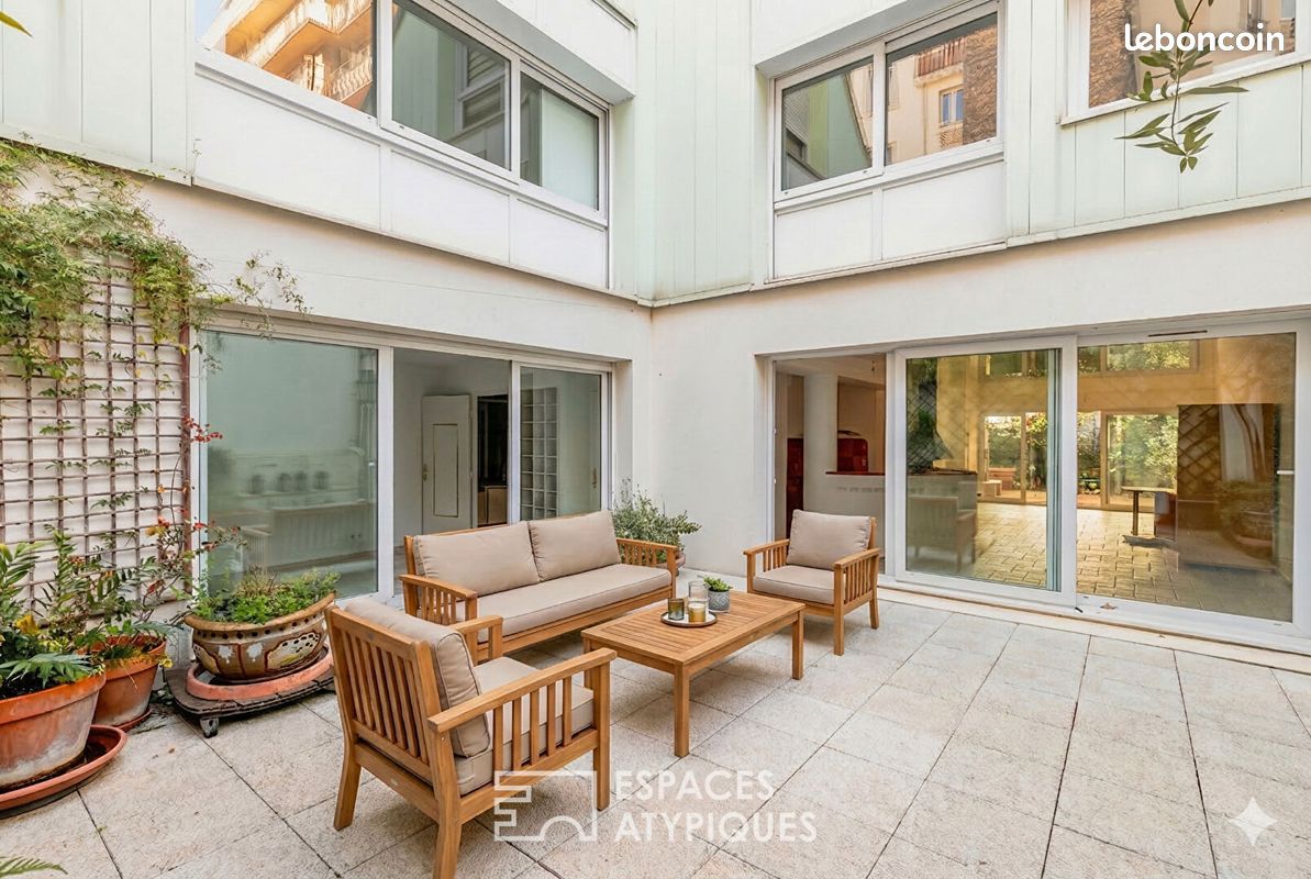 Appartement 5 pièces 150 m² · à Paris · 150 m² · 1 095 000 €