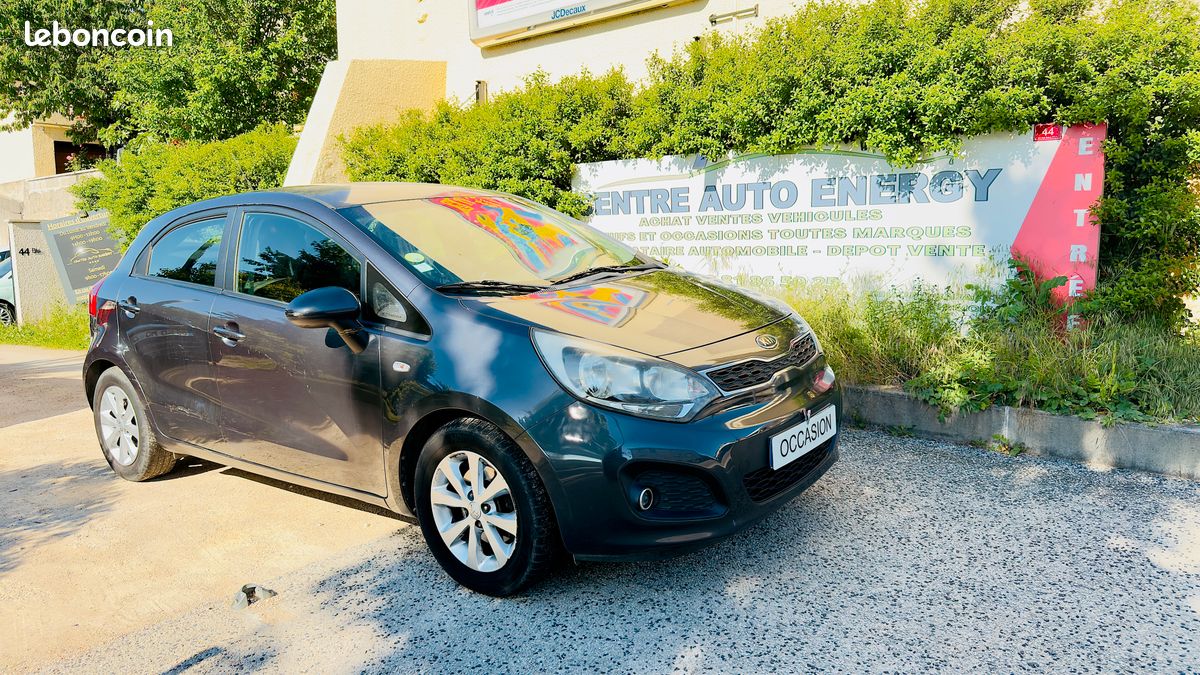 PAYEZ EN 3, 4 OU 10 FOIS * KIA RIO III 1.4 CRDI 90ch ACTIVE 5 PORTES * GARANTIE 6 MOIS (image 1)