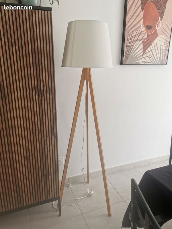 Lampe scandinave (image 1)
