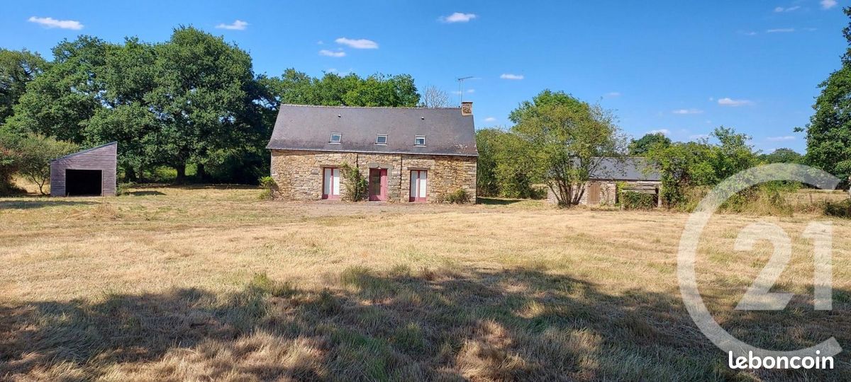 Maison 6 pièces 141 m² · à Saint-Aubin-des-Châteaux · 141 m² · 179 000 €