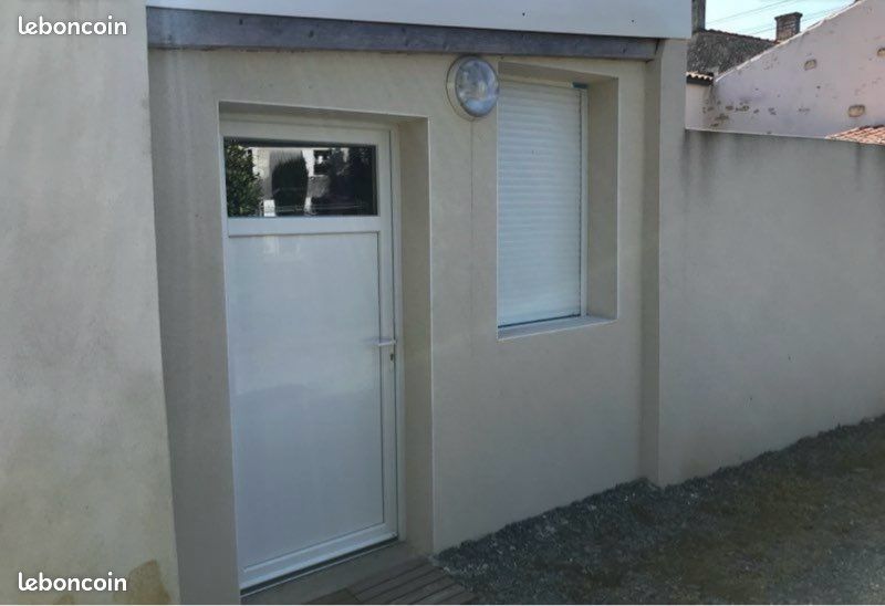 Appartement 1 pièce 20 m² · à Surgères · 20 m² · 425 €/mois