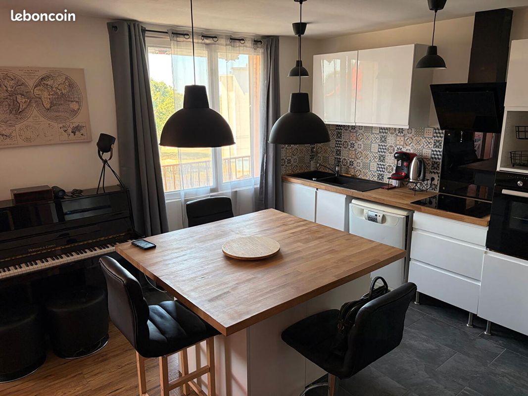 Appartement 5 pièces 98 m² · à Nevers · 98 m² · 122 000 €