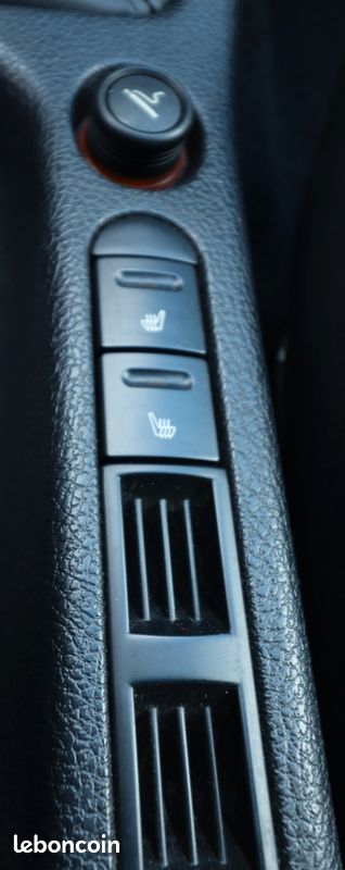 PEUGEOT 406 COUPE V6 3.0 195 Ch PACK CUIR SIEGES ELECTRIQUES (image 30)