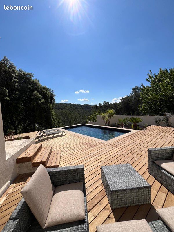 Maison 5 pièces 160 m² · à Trans-en-Provence · 160 m² · 570 000 €