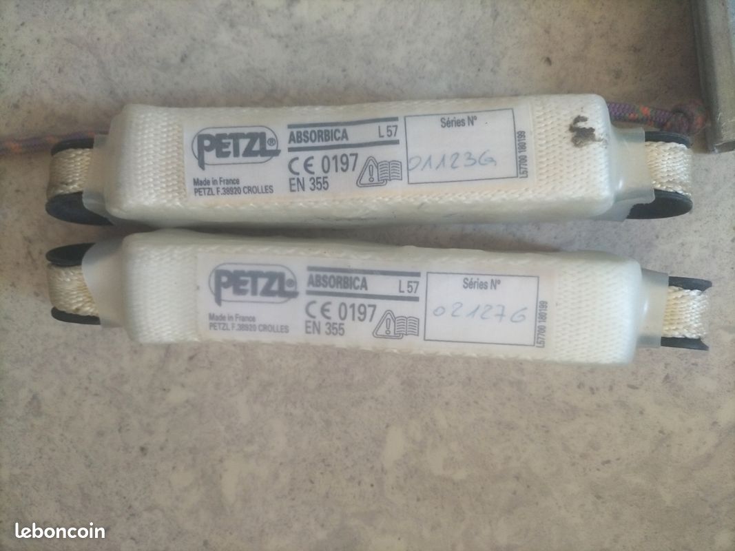 Lot harnais antichute Protecta + absorbeurs Petzl + échelle de corde (image 6)