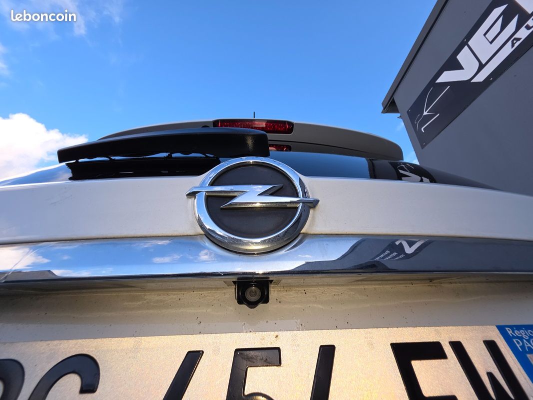 OPEL MOKKA 1.7 CDTI - 130 ch FAP 4x4 ecoFLEX StartStop Cosmo (image 10)
