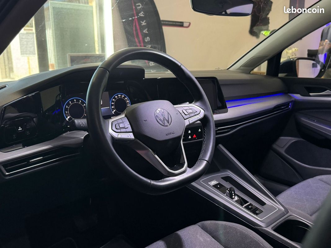 VOLKSWAGEN GOLF 1.5 eTSI OPF 130 DSG7 Life / Garantie VW (image 3)
