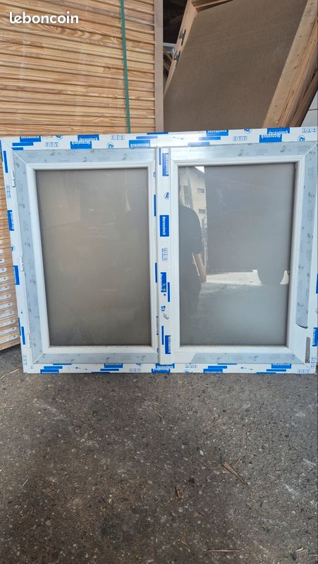 Fenêtre OB PVC blanc/chêne doré (image 1)