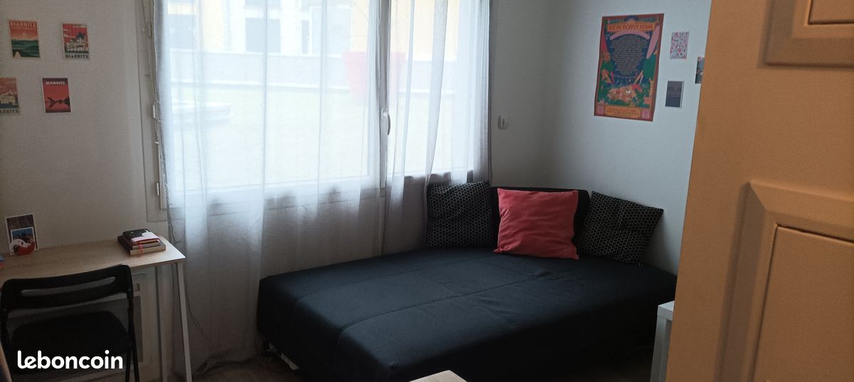 Appartement 1 pièce 18 m² · à Caen · 18 m² · 460 €